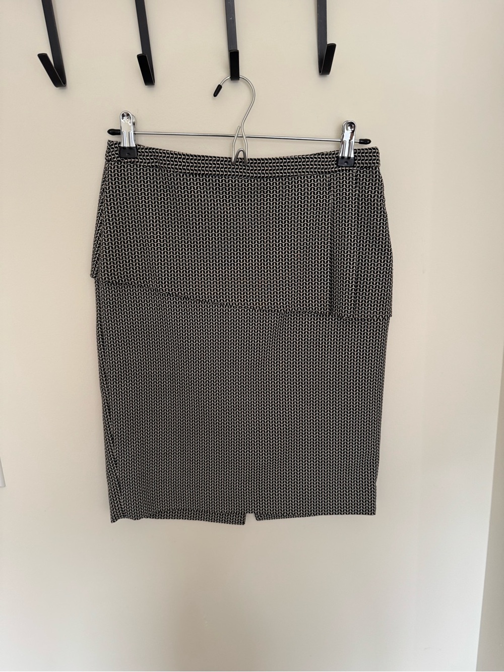 The Limited Black and White Geo-Print Pencil Skirt
